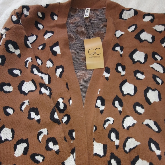 NWT Plus Size Grecerelle Open Front Leopard Print Cardigan Sweater - Size 2XL - Picture 5 of 15